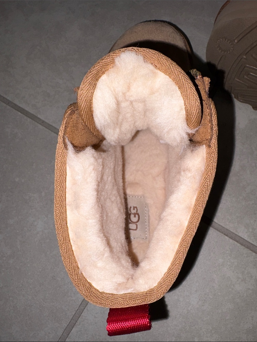 UGG platform zip booties - Picture 4 of 4